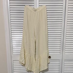 Lulu's Light Cream Wide-Leg Pants